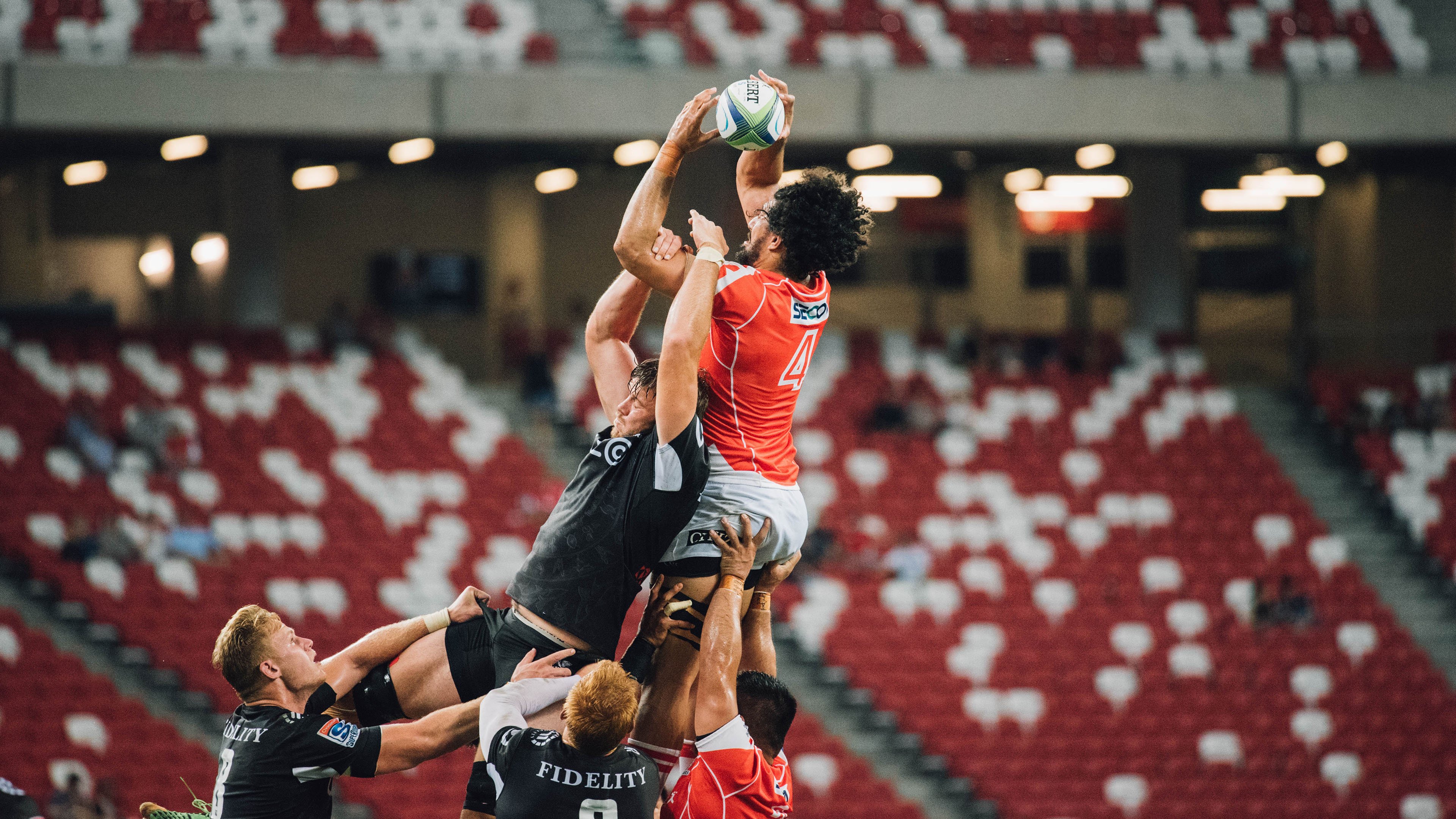 职业联赛关注运动员职业规划助力退役后转型发展，职业运动员退役年龄